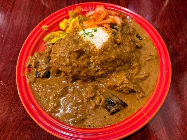 チーズケーキと彩りカレー Luna piena （ルナピエナ）のご予約