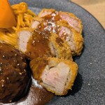 洋食コノヨシ - コノヨシポークカツレツ