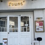 フエ° - 