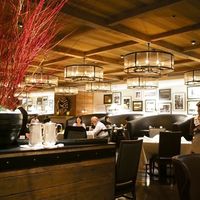ロウリーズ・ザ・プライムリブ 恵比寿ガーデンプレイス店 - 