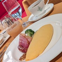 万平ホテル メインダイニングルーム - 