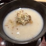 青蓮院門跡前 月おか - 焼き茄子と胡麻豆腐の白味噌汁物　蒸し栗の削りかけ