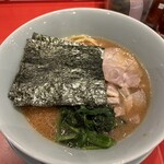 ラーメン 福将家 - 料理写真:醤油ラーメン（カタメアブラヌキ）＋コロチャー6個
690円→オープニング価格500円＋150円