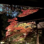 青蓮院門跡前 月おか - 