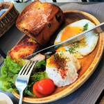 アイズカフェ - 