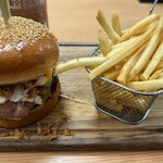 BURGER'YA - 料理写真: