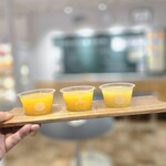 シン・エヒメ - みかんジュース飲み比べ