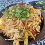 ひろし食堂 - ホルモンうどん