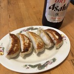 中華 ちんとう - 焼き餃子500円
