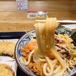 丸亀製麺 - 