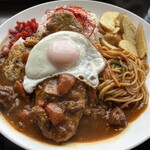 喫茶屋 かしさ - 〈ハンバーグディッシュカレー〉