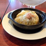 バーミヤン - 本ずわい蟹あんかけ土鍋チャーハン 1,044円（席であんかけ）