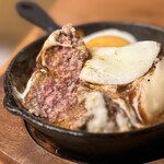 カルニセリア - ハンバーグ断面