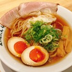生わんたんらぁめん専門店 赤黄緑 - 