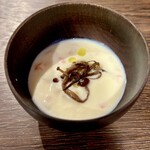 roku - 蕪のクラムチャウダー　燻製エノキ