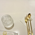 渋谷西村 フルーツパーラー 道玄坂店 - 