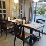 とんかつ 蒼樹 - テーブル席（2025年11月23日撮影）