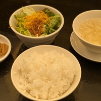 廣東料理 民生 ヒルトンプラザウエスト店 - 