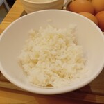 たなべのたまごかけご飯 ⾦ちゃん亭 - ご飯も食べ放題〜♪