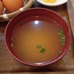 たなべのたまごかけご飯 ⾦ちゃん亭 - 味噌汁飲み放題〜♪
