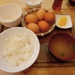 たなべのたまごかけご飯 ⾦ちゃん亭 - ヨロレイヒ〜♪www