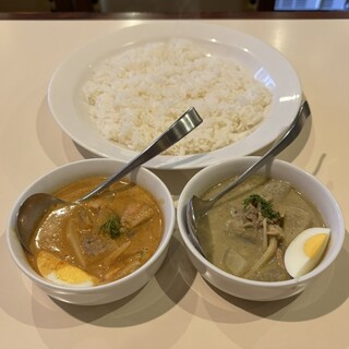 タイ風カレー スリヨタイ_0