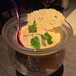 ビストロピット - 特別に…　モンゴイカとブリに温玉＋チーズせんべい