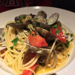 tamaya - アサリとフレッシュトマトのパスタ