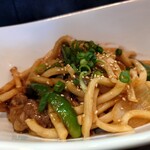 Farm Dining MOCO - ジンギスカンうどん(丸うどん) 1,200円(税込)
      