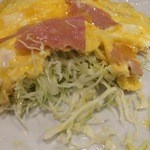 臼屋食堂 - ハムエッグ中にはキャベツたっぷり