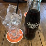 パントリー コヨーテ - 瓶Coca-Cola zero