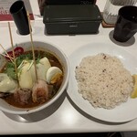 北海道スープカレー Suage 丸の内店 - 