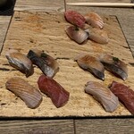 鮨 あさひ - (左下から)白身握り(カジキ)　鮪握り(トロ)　白身握り(鯖)　白身握り(?)