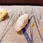 すし家 一柳 - 石垣鯛