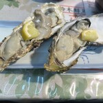 新潟本町 鈴木鮮魚 - 生牡蠣