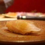 鮨 しみづ - 20日間熟成 天草産白甘鯛