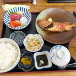 うつみ食堂 - 料理写真:煮魚定食(ライス大)