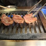 焼肉ホルモン ボンズ - 