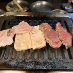 焼肉ホルモン ボンズ - 