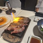 溶岩焼肉ダイニング bonbori - 