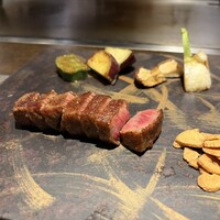 大阪鉄板焼き 神戸牛 TATARA - 