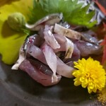 湖国料理　やまじん - にごろ鮒皮切り刺身