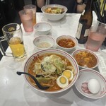 蒙古タンメン中本 - 