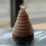 レジーナ スイーツアンドベーカリー - 料理写真:モンブラン