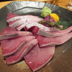 こいで - ②天然ブリ刺身