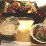 ステーキ・デボン - ハンバーグランチ