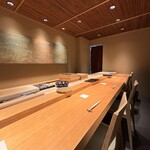 鮨 こしかわ - カウンター席（8席）