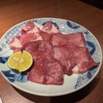 舌與Harami 肉猿 - 