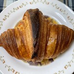 ブーランジェリー スドウ - 外カリカリ、中ジュワーのクロワッサン！