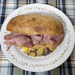 ブーランジェリー スドウ - モチットハムマヨサンド